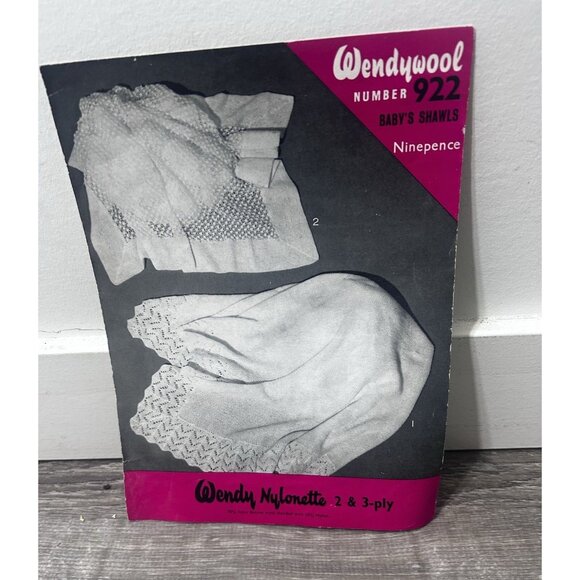 Wendywool Number 922 Baby's Shawls Pattern Booklet Paperback - Picture 1 of 3